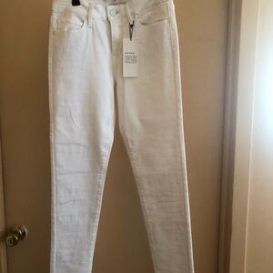 Uniqlo White Unisex Stretch Skinny Jeans